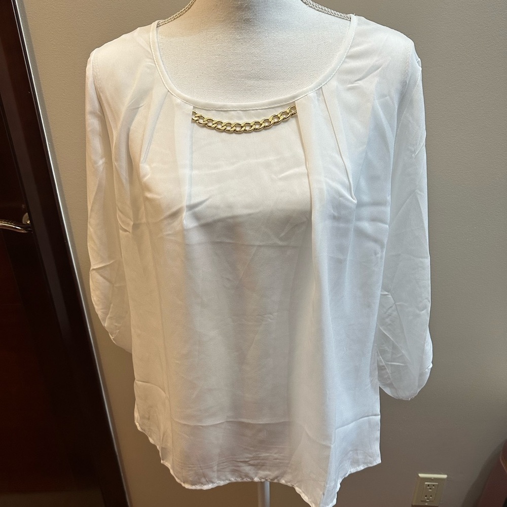 Sara Michelle Elegant White Blouse with Gold Chain Detail nwt